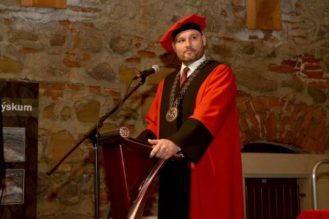 Udelenie čestného titulu Doctor honoris causa prof. Ing. Vladimírovi Vašekovi, CSc.